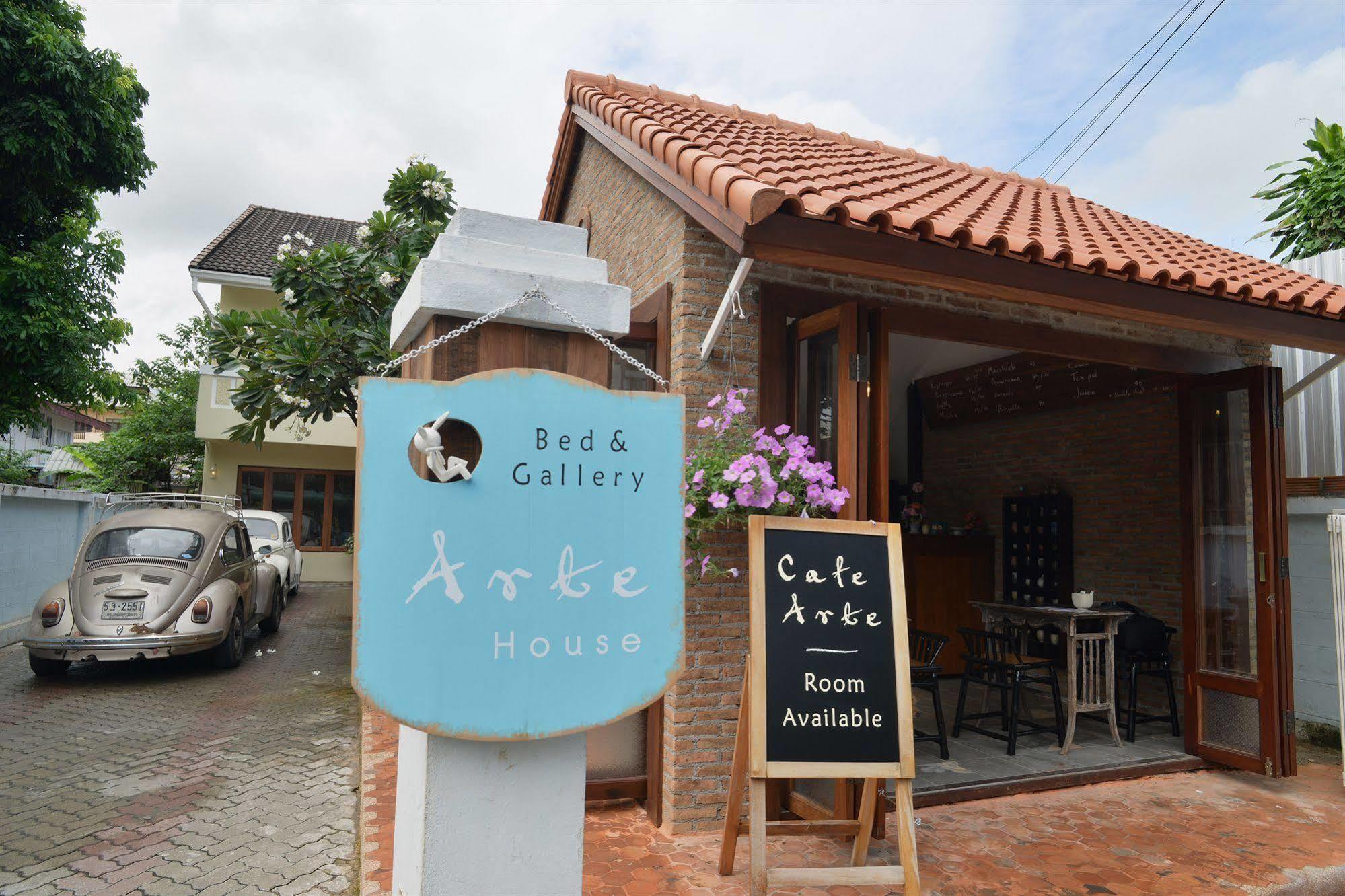 Arte House — Fotos 1